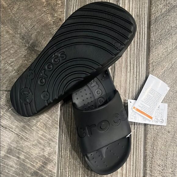 Nwt CROCS Unisex Black Slide Sandals - Picture 3 of 3